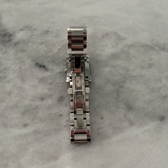 Gucci 7900 Series Watch - Picture 8 of 10